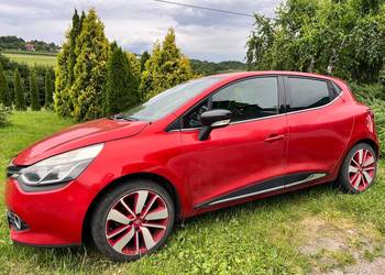 Renault Clio 2014 r, uszkodzony