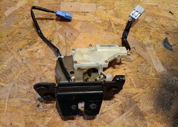 Honda Civic VII EU8 Zamek Klapy Bagażnika Elektryczny 050204