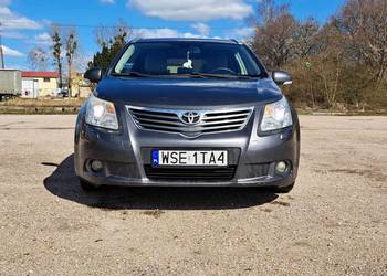 Sprzedam Toyote Avensis