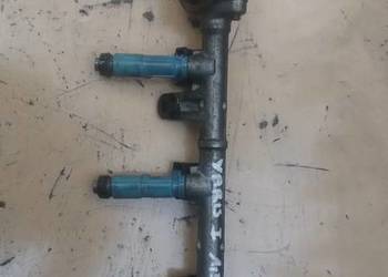 TOYOTA YARIS I 1,3 VVTI listwa wtryskowa wtryski