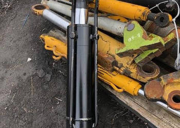 Matbro ts 280 ts 290 siłownik wychyłu łyźki