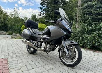 Motocykl Honda Deauville