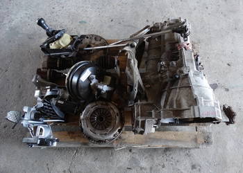 PRZEKŁADKA SKRZYNI Z AUTOMATU NA MANUAL AUDI A4 B8 LIFT 2.0 TDI 12-15