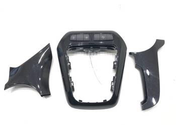 LISTWY DEKOR OPEL CORSA F 39181175 Hatchback WYKOŃCZENIE