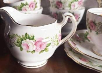 Mlecznik Colclough. Made in England.
