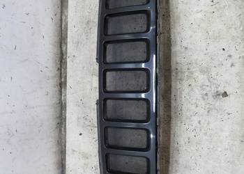 ATRAPA GRILL JEEP WK2 57010708
