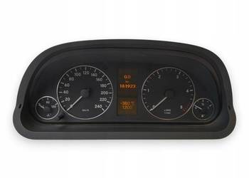 LICZNIK ZEGARY A1695404348 Mercedes W169 2.0 CDI Diesel 181 923km europa