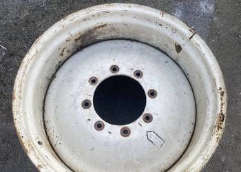 Felga rolnicza R28 8 szpilek CASE IH