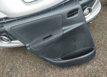 Boczki, tapicerka, wnętrze do drzwi samochodowych peugeot 207