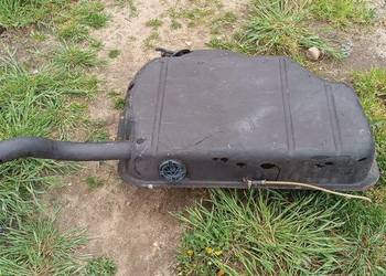 Zbiornik paliwa bak Audi 80 B3.