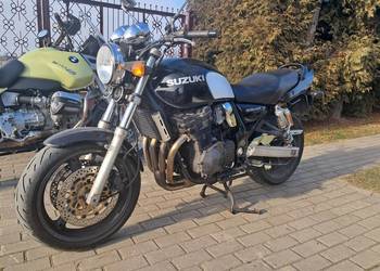 Suzuki GSX750 Inazuma