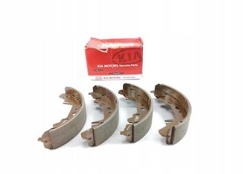 SZCZĘKI HAMULCOWE TYŁ KIA CARNIVAL 2.5 2.9TD 99-01