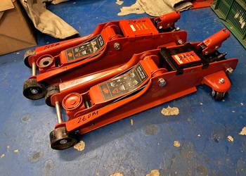 Podbosnok 2.5 T uszkodzony