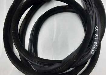 Fiat Stilo 3 drzwi uszczelka drzwi lewych kierowcy