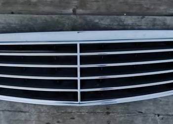 Mercedes-Benz OE A2118800583 atrapa grill