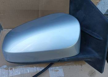 Toyota Aygo II lusterko obudowa prawa 5 pin srebrne