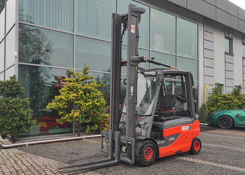 Wózek widłowy elektryczny Linde E30L-01 3 tony duplex 5,49 m 2017