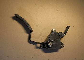Pedał potencjometr gazu 8200297335 Renault clio 3 III modus