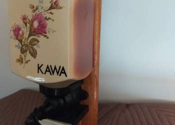 Młynek do kawy wiszący, Ceramika Janina Kościerzyna