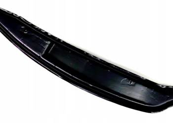 VOLVO S80 V70 XC70 wygluszenie prawy blotnik przod VOLVO S80 V70 XC70 wygluszenie prawy blotnik przod
