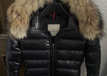 Kurtka Moncler z futerkiem