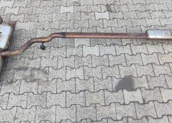 VOLVO XC40 WYDECH TŁUMIK HYBRID 32335310