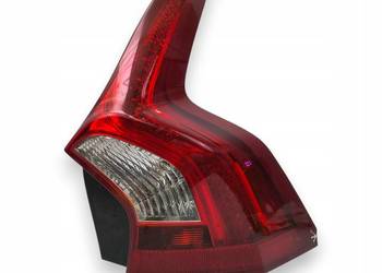 LAMPA PRAWA Volvo V60 2010-2018 tylna tylnia prawy tył oryginalna 31214964