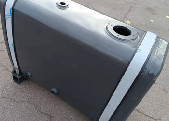 Zbiornik hydrauliczny stalowy za kabiną 185 l do sprzętu specjalistycznego