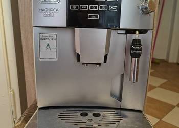 sprzedam ekspres do kawy DELONGHI MAGNIFICA