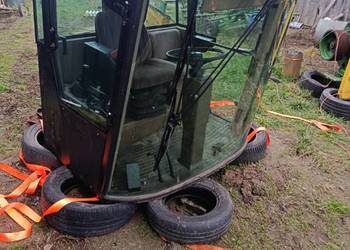 Kabina do bizona ciągnika John Deere Claas