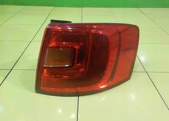 VW JETTA VI 1.4 TSI 12r SEDAN 4D lampa prawa tyl