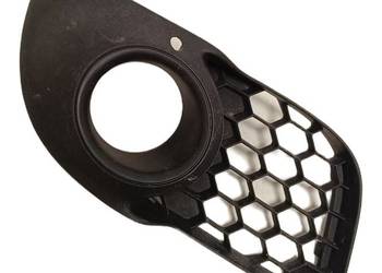 Kratka zderzaka lewa Mitsubishi Lancer VIII 8321A123 halogenowa 07-15