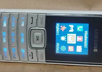 SAMSUNG GT-E1050 bez simlocka + ładowarka