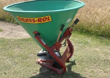 Rozsiewacz do nawozu GRASS-ROL