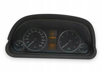 LICZNIK ZEGARY Mercedes W169 1.5 8V Benzyna 173 692km europa