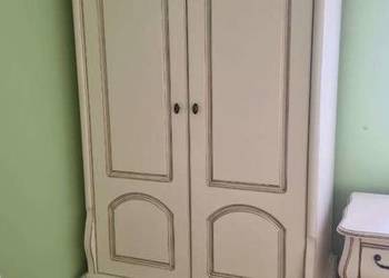 Unikatowa biała dwu-drzwiowa szafa retro / shabby chic