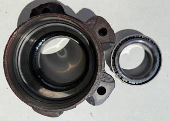 PIASTA TYŁ WRAZ Z ŁOŻYSKIEM ORYGINAŁ DO SAM. FORD TRANSIT MK8 O NR. 2229570