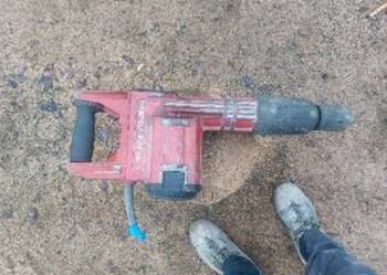 Młot hilti te804