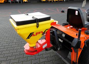 Rozsiewacz do soli APV WD 40 M2  Kubota GR - Baras