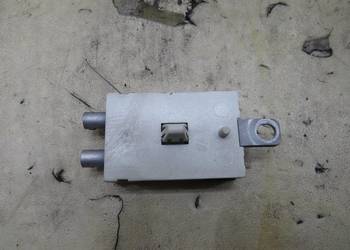 WZMACNIACZ ANTENY JAGUAR XE X760 2.0 D GX73-18C847-CA WZMACNIACZ ANTENY JAGUAR XE X760 2.0 D GX73-18C847-CA