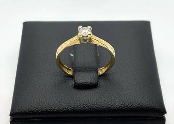 Złoty pierścionek pr 585 1.10g (Rozmiar 8)