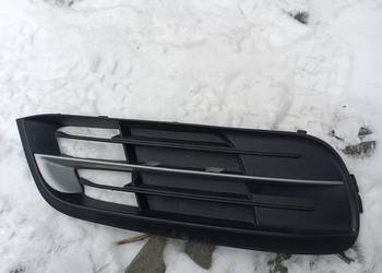 BMW 5 F10 F11 LIFT LCI KRATKA PRAWA ZDERZAKA PRZÓD 7331734