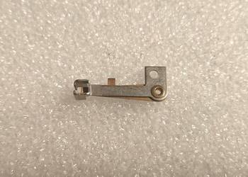 Mocowanie szczotek silnika prawe Zeuke TT