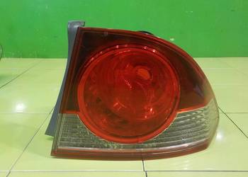 HONDA CIVIC VIII 1.4 DSI 07r SEDAN 4D lampa prawa tyl