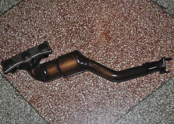 Kolektor wydechowy z katalizatorem  BMW E60 E61 E63 E64 E65