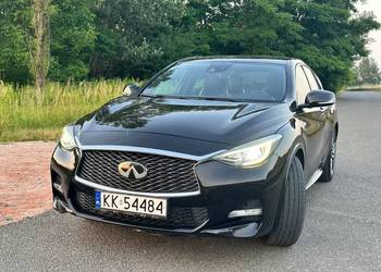Infiniti Q30S