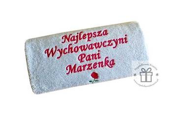 Prezent na DZIEŃ NAUCZYCIELA dla wychowawczyni RĘCZNIK haft