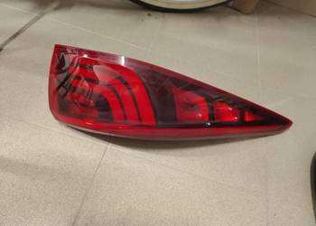 Lampa prawa tylna prawy tył kia sportage 4 IV GT