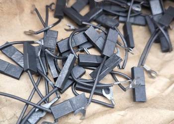 Szczotki węglowe ok 60 sztuk 3x7x20mm nowe