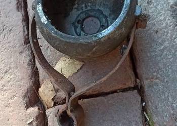 Zabytkowa lampa do roweru